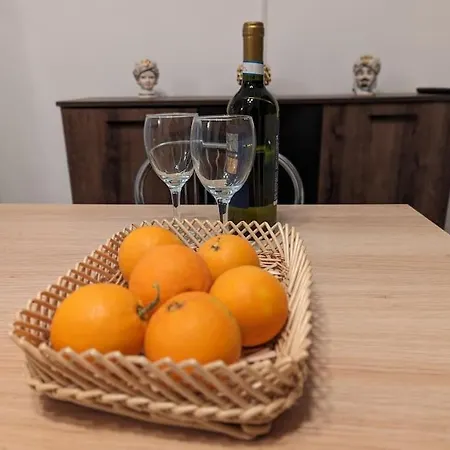 Trapani Holiday Apartment *